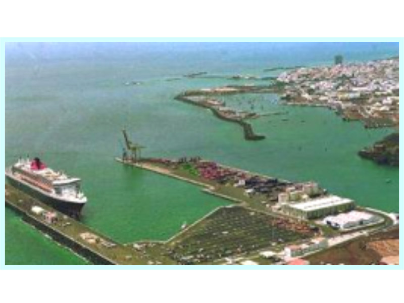 PROYECTO VARIANTE DE MUELLE DE CRUCEROS EN EL PUERTO DE ARRECIFE- FASE 1ª. LANZAROTE( ESPAÑA) 9 muelles 14