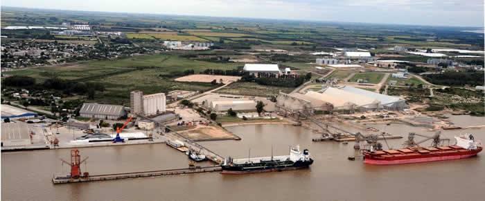 PRELIMINARY DESIGN FOR THE EXPANSION OF THE NUEVA PALMIRA PORT TERMINAL (URUGUAY) 7 palmira