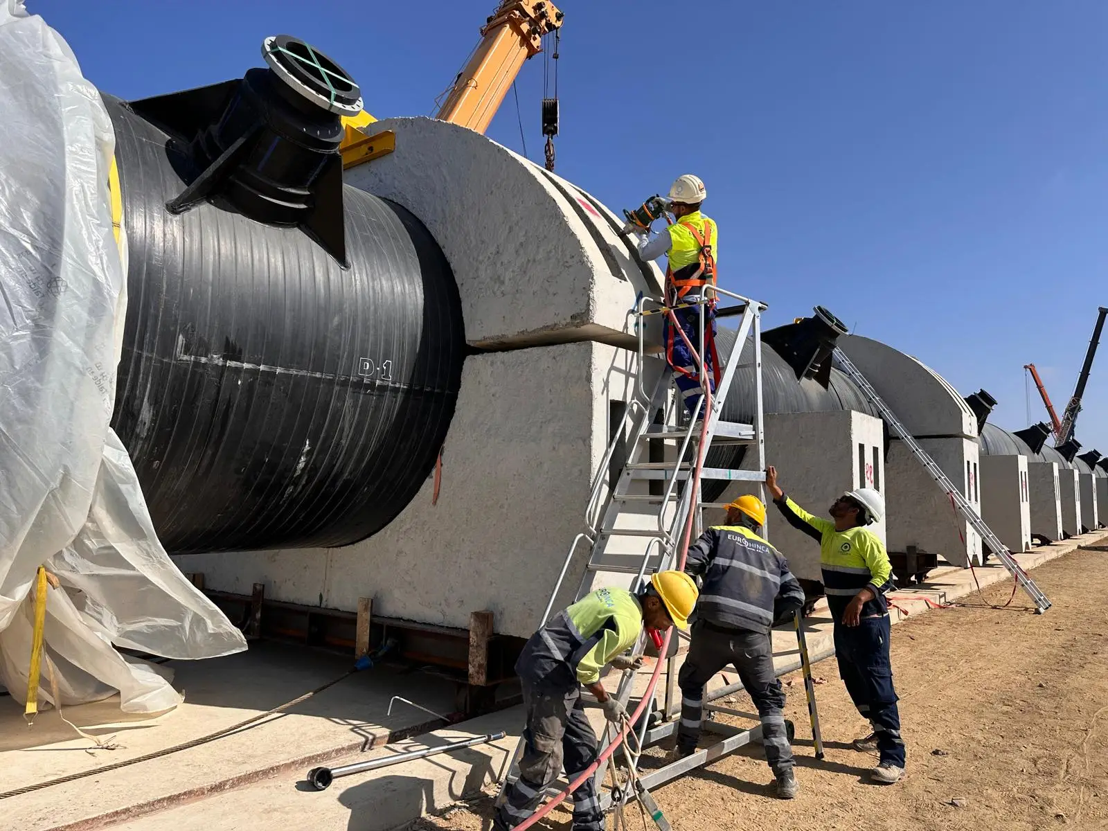 Detail-of-a-diffuser-on-an-submarine-pipeline-on-a-ramp